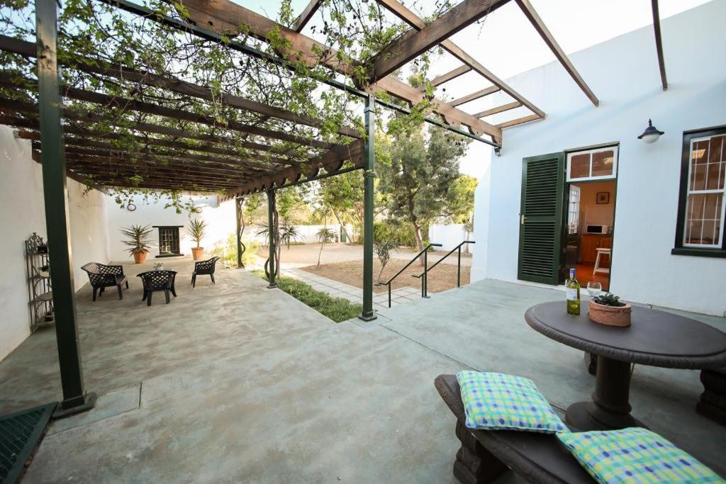 Catswhiskers Apartment Graaff Reinet Exterior photo